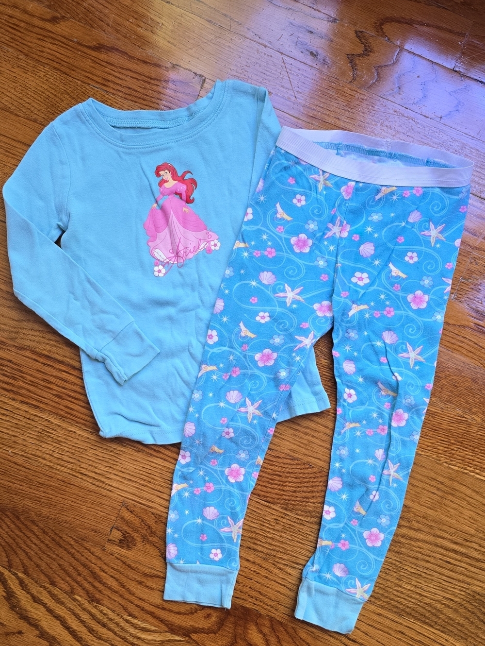 Old Navy Blue Disney Ariel Princess Pajama Set with Pink Accents and Leggings